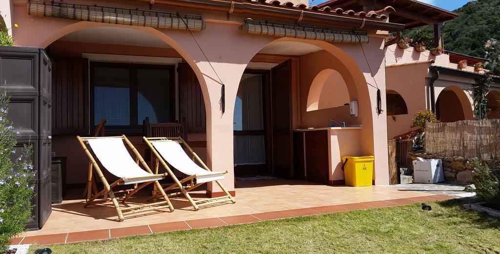 Villa Eden Home Holiday Santa Margherita di Pula Exterior foto