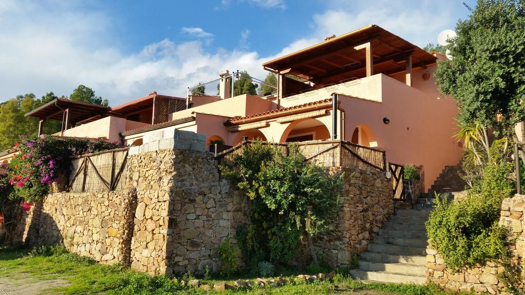 Villa Eden Home Holiday Santa Margherita di Pula Exterior foto
